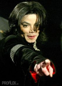 th_michael-jackson-2.jpg