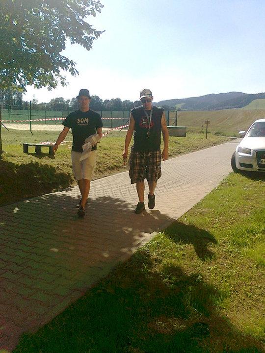 jaro a miro b